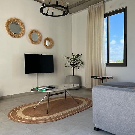 Cosy 2 Bedrooms Apts In Pereybere -Seasons Break Apartment Pereybere Beach Eksteriør billede