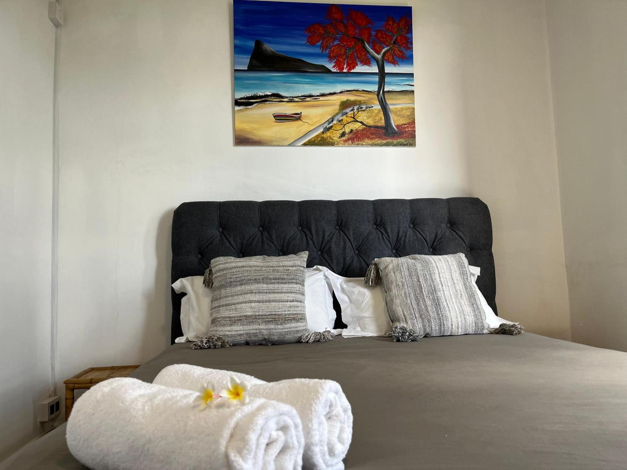 Cosy 2 Bedrooms Apts In Pereybere -Seasons Break Apartment Pereybere Beach Eksteriør billede